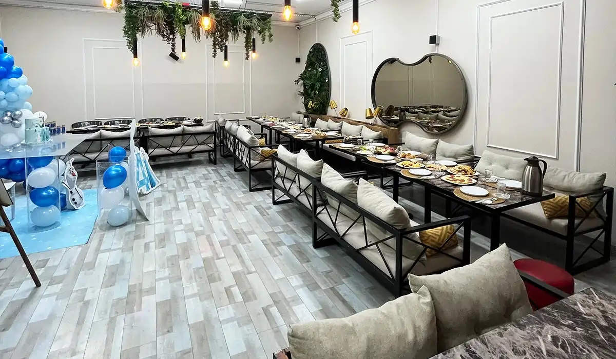 Gülayşe Akademi Oyun ve Parti Evi Beylikdüzü misafir ağırlama ve yemek alanı